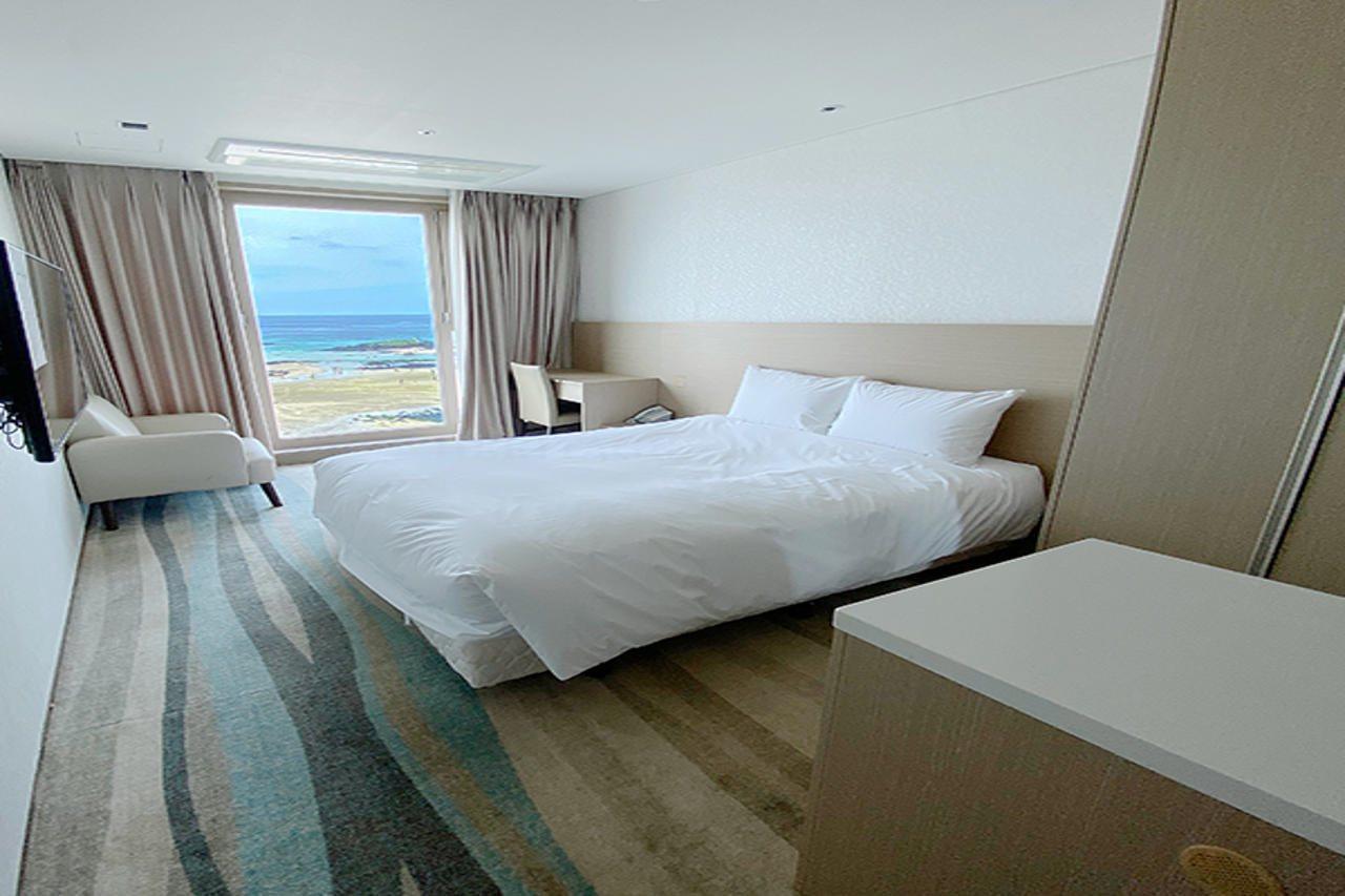 The Artstay Jeju Hamdeok Hotel מראה חיצוני תמונה