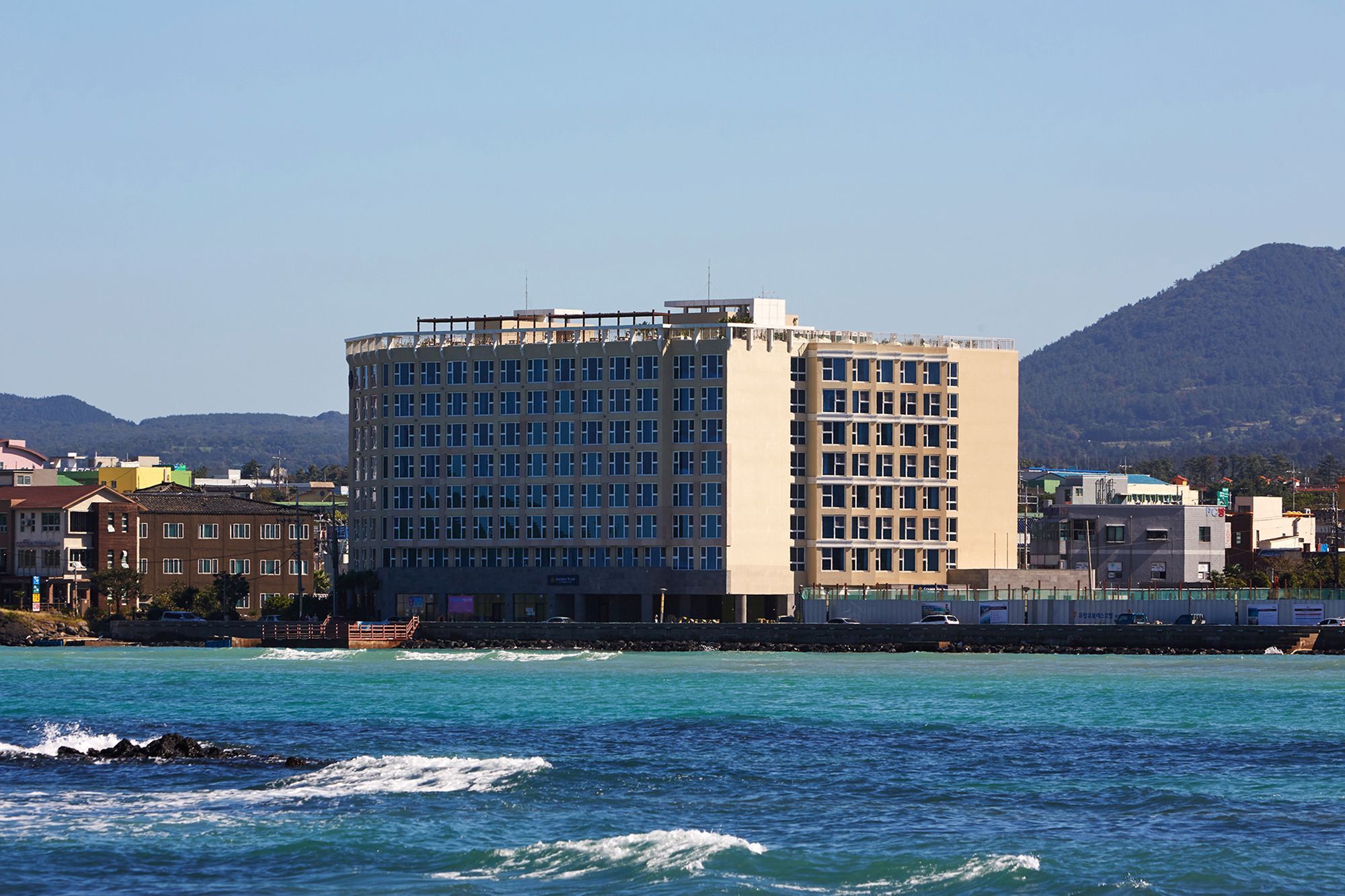 The Artstay Jeju Hamdeok Hotel מראה חיצוני תמונה